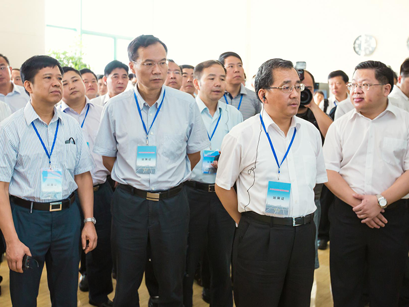 2003��վ̫������